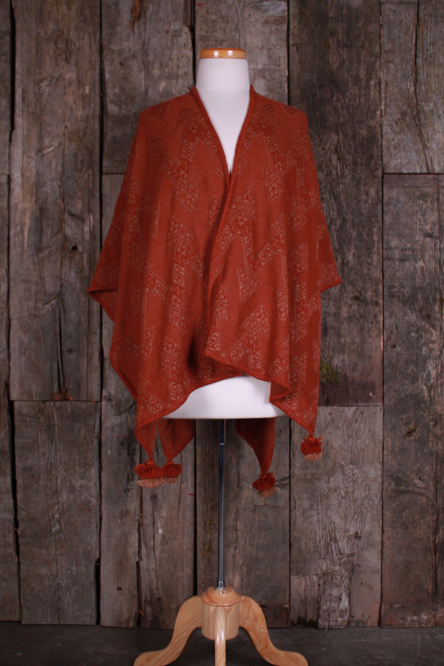 Patterned Alpaca Poncho - Rust