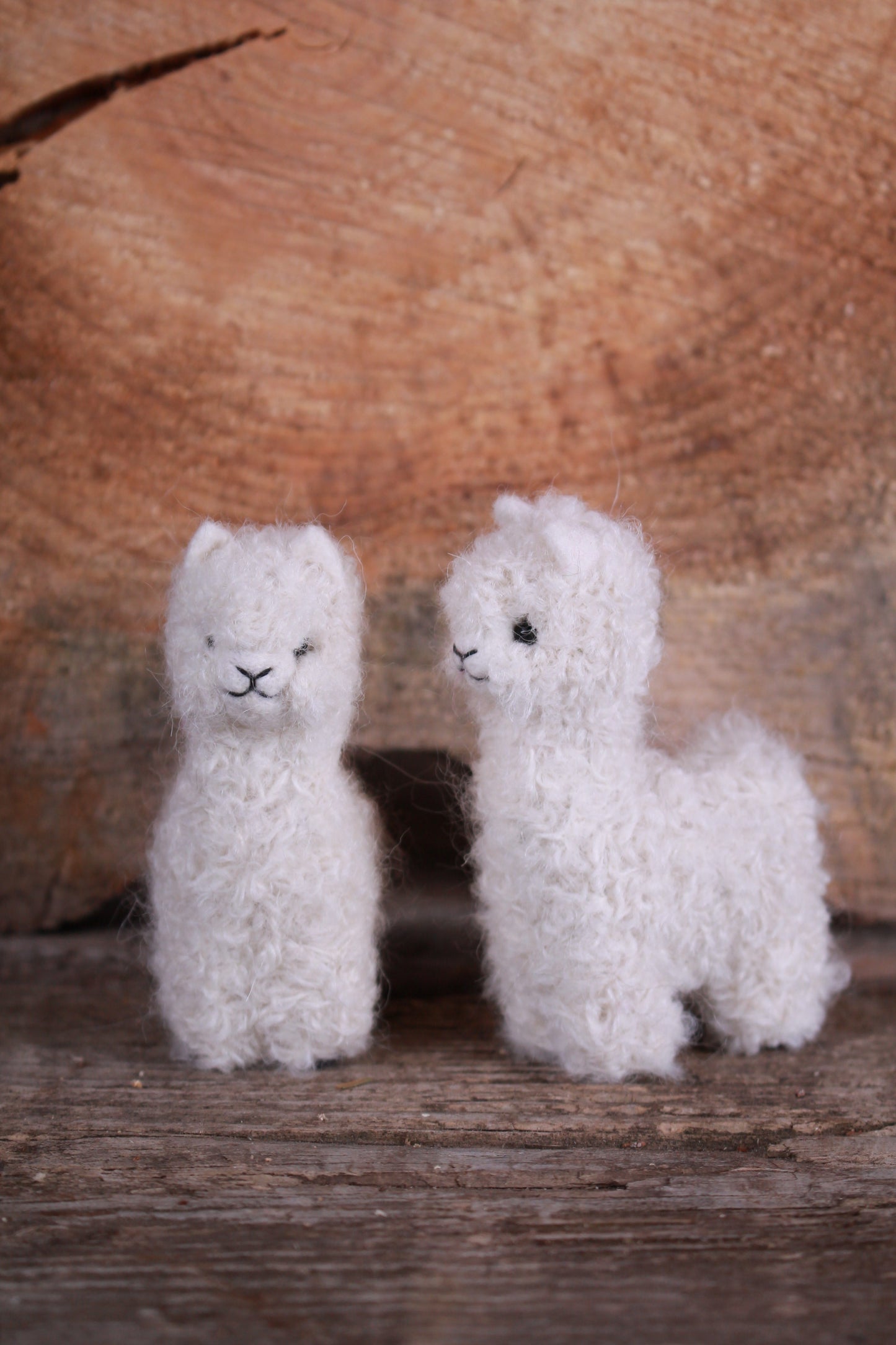 Feutrine en alpaga debout 3" - Blanc