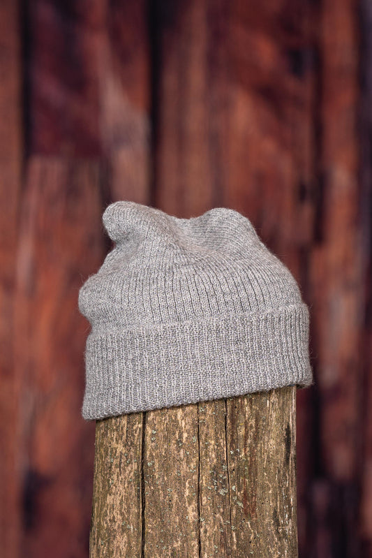 Simple Alpaca Beanie With Brim - Grey