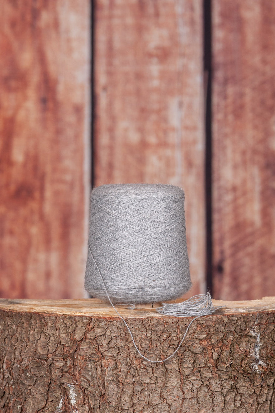 3/14 Grey Alpaca Weaving Yarn – 1 kg Cone