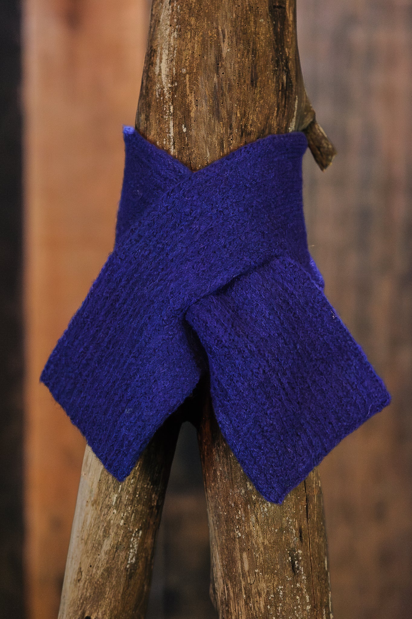 Foulard en alpaga croisé bleu marin