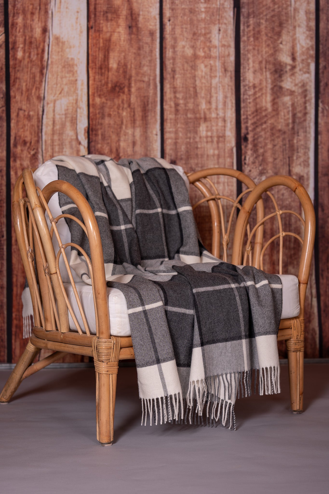 Alpaca Throw - Charcoal Plaid