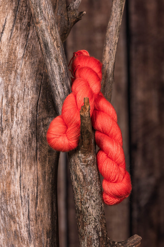 # AB14 - Skein, 100% Baby Alpaca - Salmon