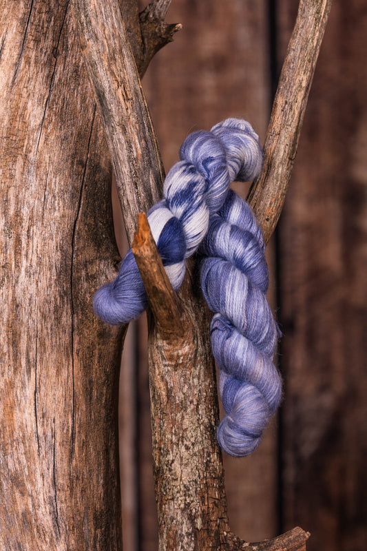 # AB24 - Skein, 100% Baby Alpaca - Shades of Navy