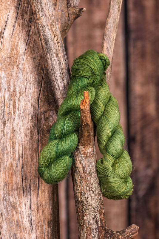 # VR1117 - Skein, 100% Baby Alpaca -  Avocado